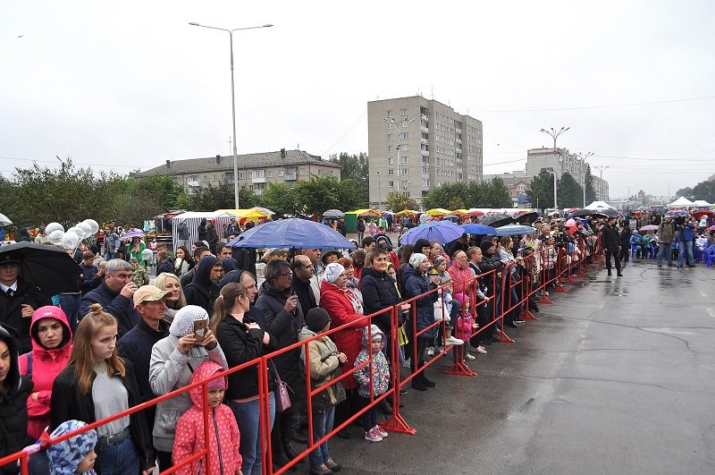 «Какая погода! Совсем не жарко»: депутаты решили не менять дату Дня города Бердска