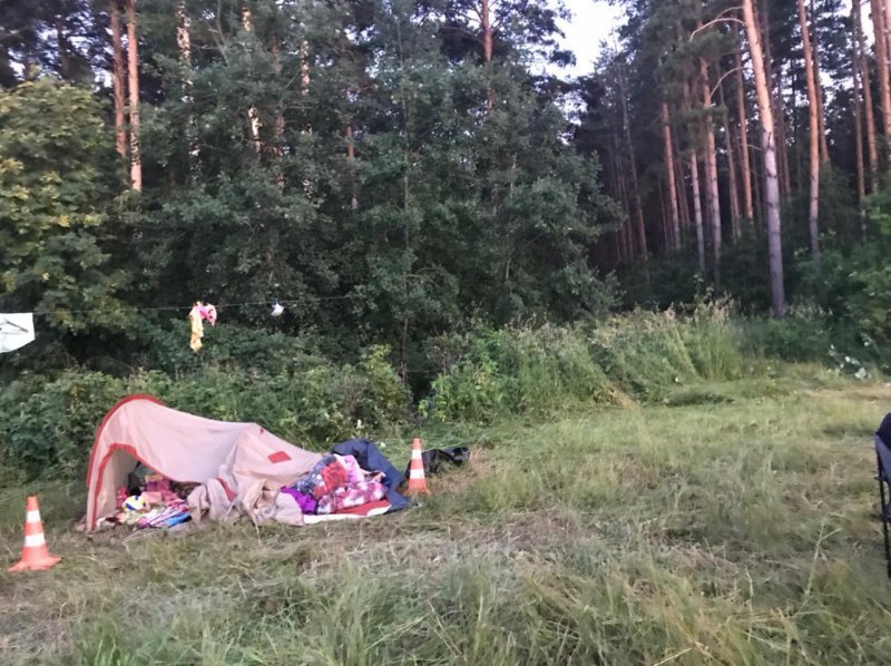 На ИВЛ: сбитую в палатке девочку перевезли в областную больницу в Новосибирске
