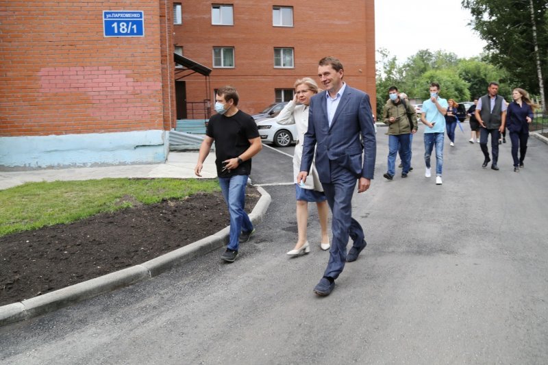 Больше трех миллиардов рублей за четыре года ушло на преображение дворов в Новосибирске и области
