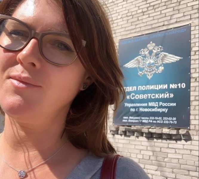 Полиция задержала подозреваемых в уничтожении агитации новосибирского кандидата в Госдуму Натальи Пинус