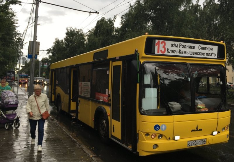 Общественный транспорт в Новосибирске изменит привычные маршруты из-за строительства платного моста