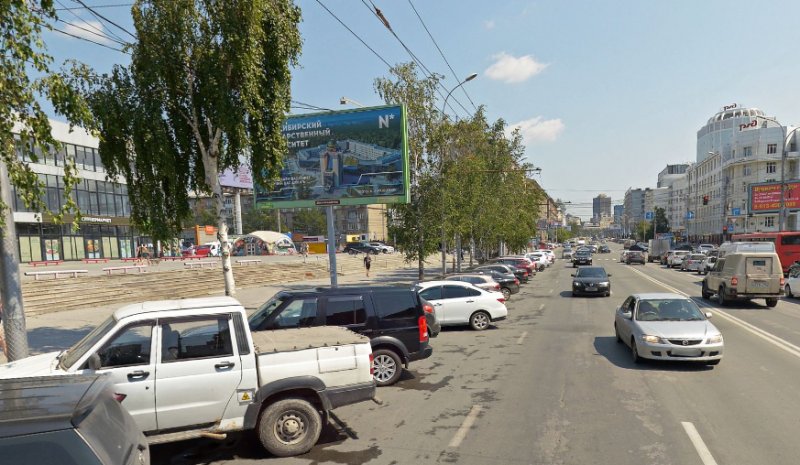 До 2022 года в Новосибирске уберут парковки с семи магистралей