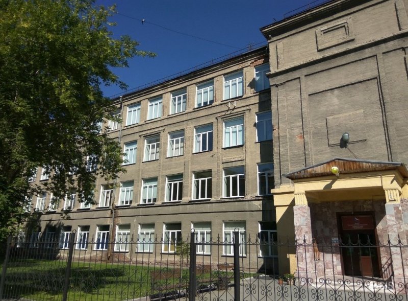 Элитная школа в Новосибирске объявила скидки на взносы родителей