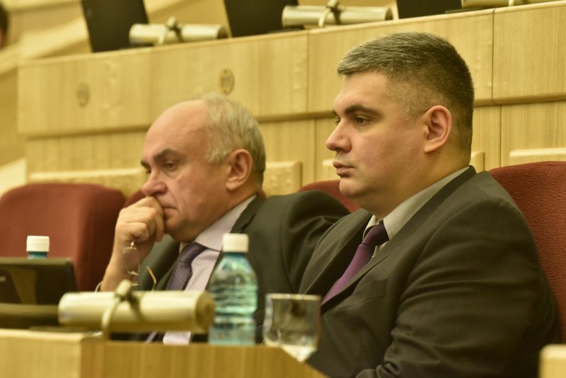Министр труда и социального развития Ярослав Фролов покидает свой пост