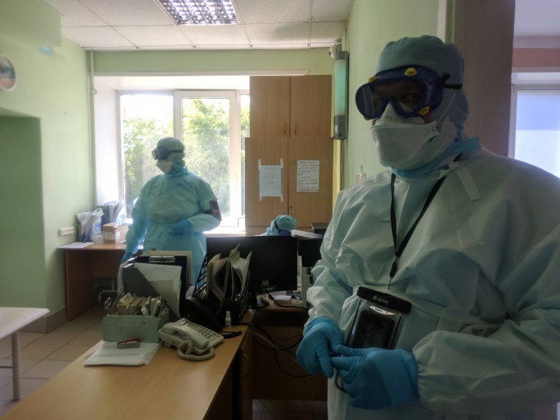 Почти 200 пациентов с коронавирусом попали в реанимацию в Новосибирской области