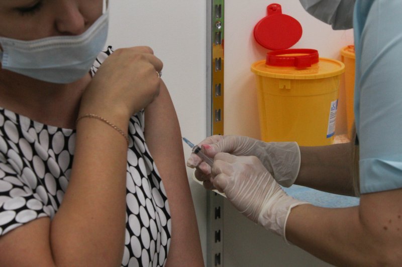 В Новосибирской области будет введена обязательная вакцинация от COVID-19
