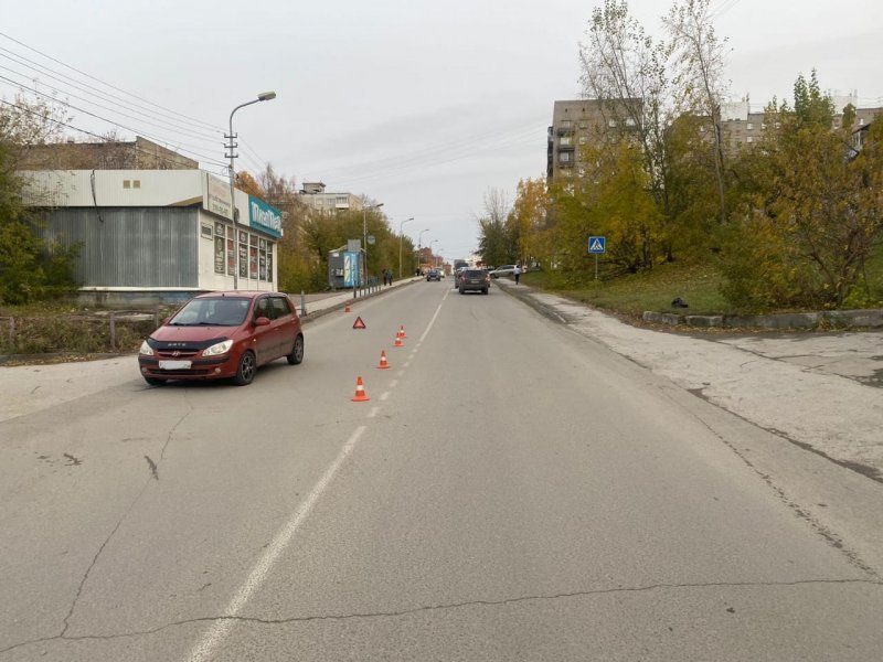 Школьник попал под колеса иномарки в Новосибирске