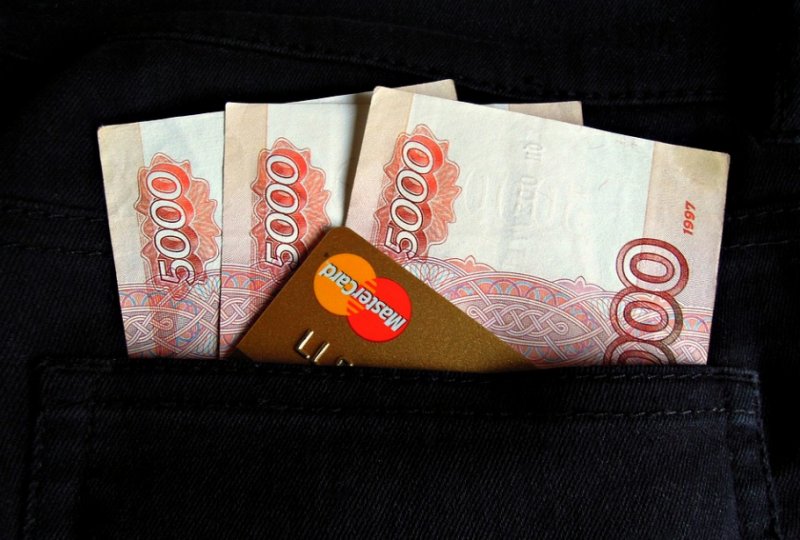Пенсионеры получат по 10 000 рублей за вакцинацию от COVID-19