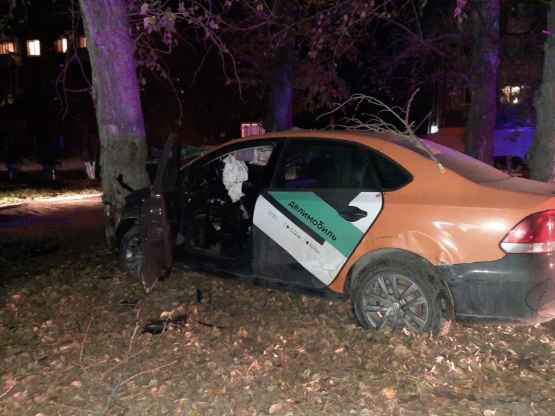 Автомобиль каршеринга попал в ДТП – погибла пассажирка