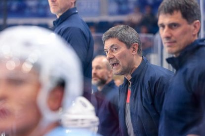 Андрей Мартемьянов может покинуть пост тренера ХК «Сибирь»