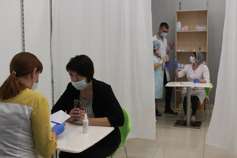 Новые ограничения из-за коронавируса вводят в Новосибирской области
