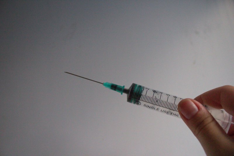 Аллерголог-иммунолог рассказала, как избежать вакцинации от COVID-19