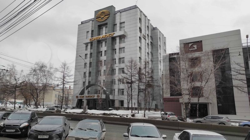 В Новосибирске выставили на продажу здание «Сибмоста»
