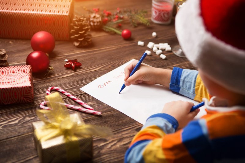 Новый год 2022: Как написать письмо Деду Морозу вместе с детьми