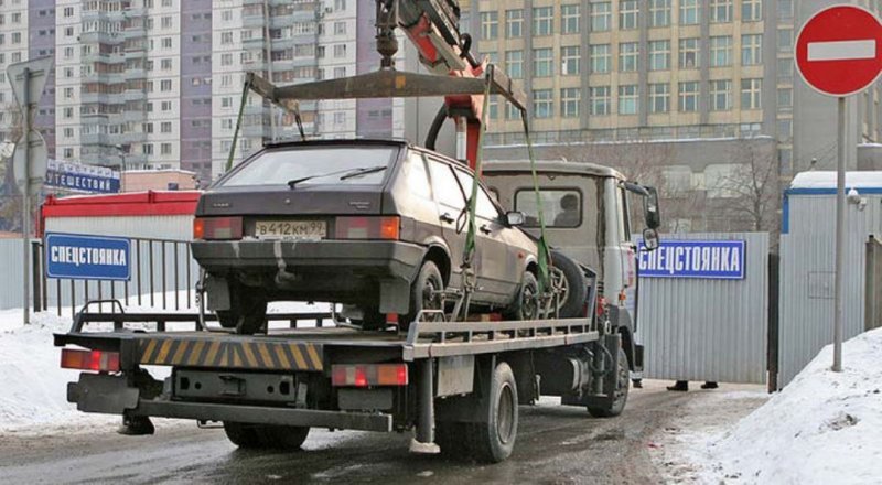 Машины начнут эвакуировать с улицы Дуси Ковальчук в Новосибирске