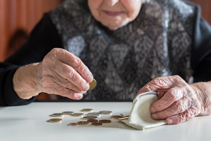 Индексация пенсий в 2022 по новым правилам: кто из российских пенсионеров будет получать больше