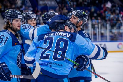Хоккейная «Сибирь» разгромила «Куньлунь» в выездном матче