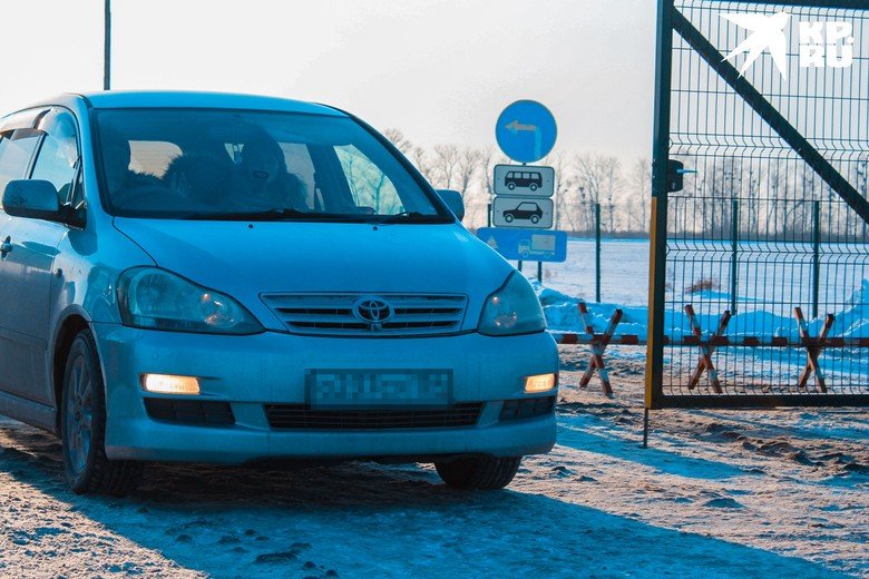«Готовятся закрыть города»: очевидцы рассказали, что происходит на российско-казахстанской границе