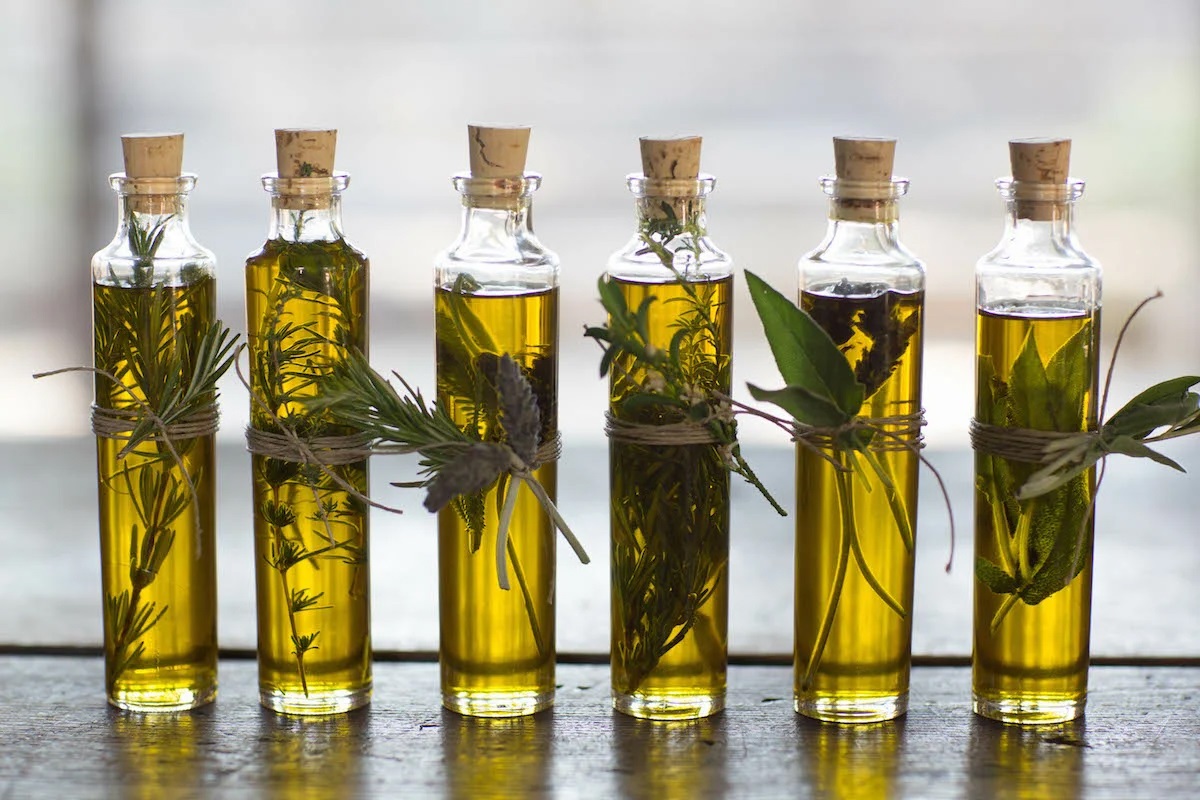 Как приготовить вкусное ароматное масло в домашних условиях