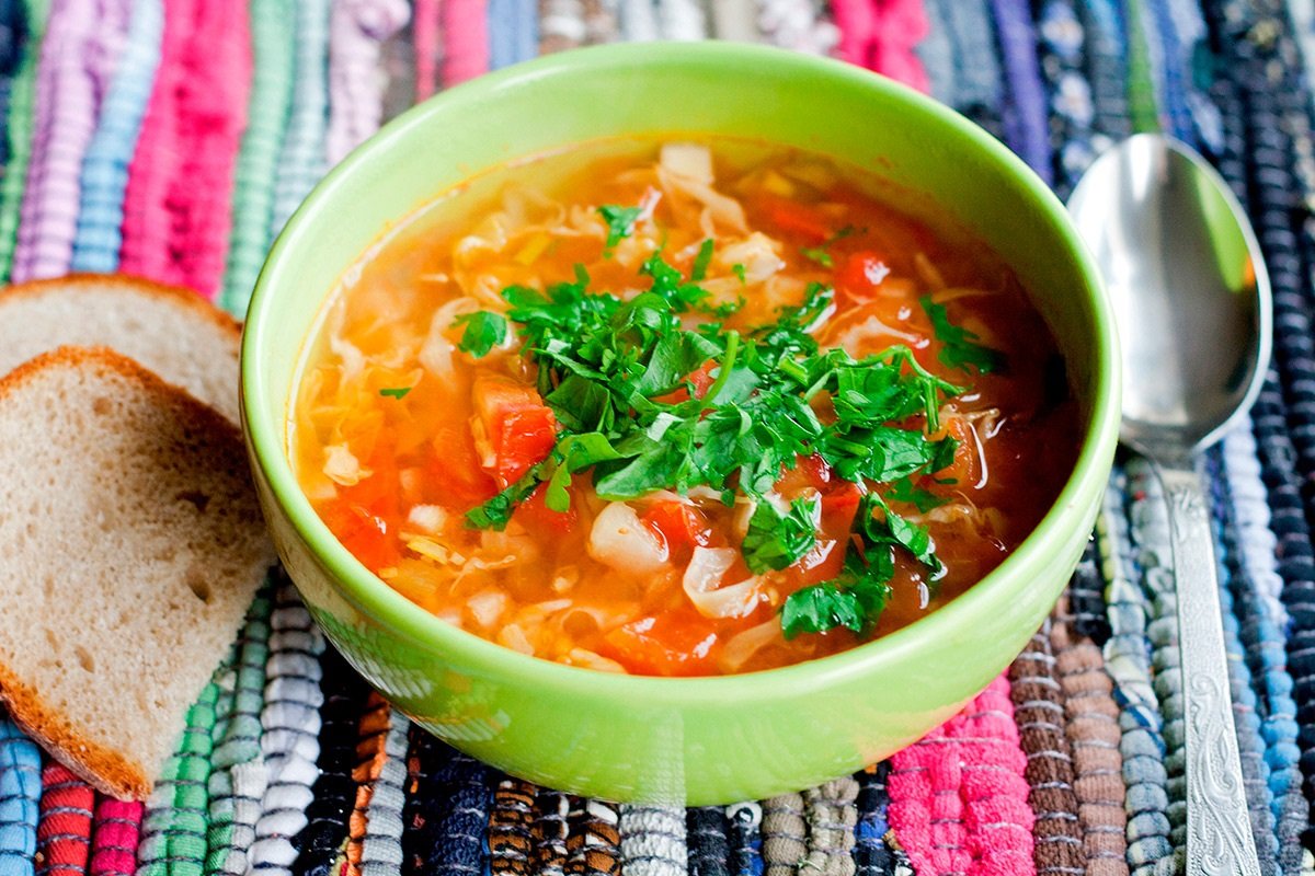 Десять интересных рецептов супов, половину из которых вы приготовите всего за полчаса