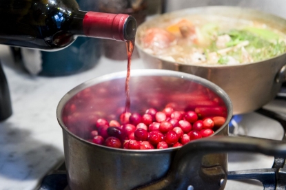 Алкоголь в кулинарии: 11 малоизвестных способов применения