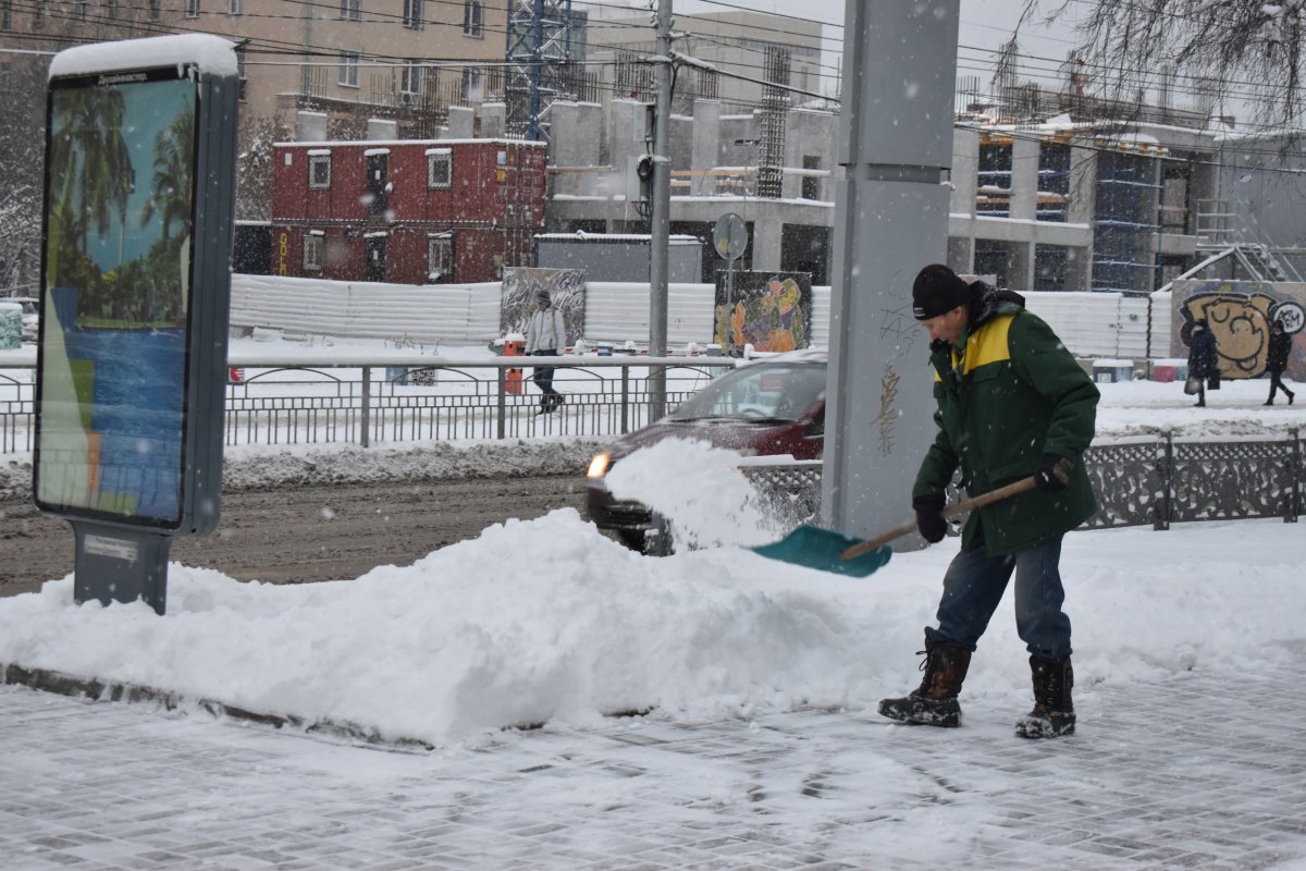 За год в Новосибирске снизилось число единиц снегоуборочной техники 