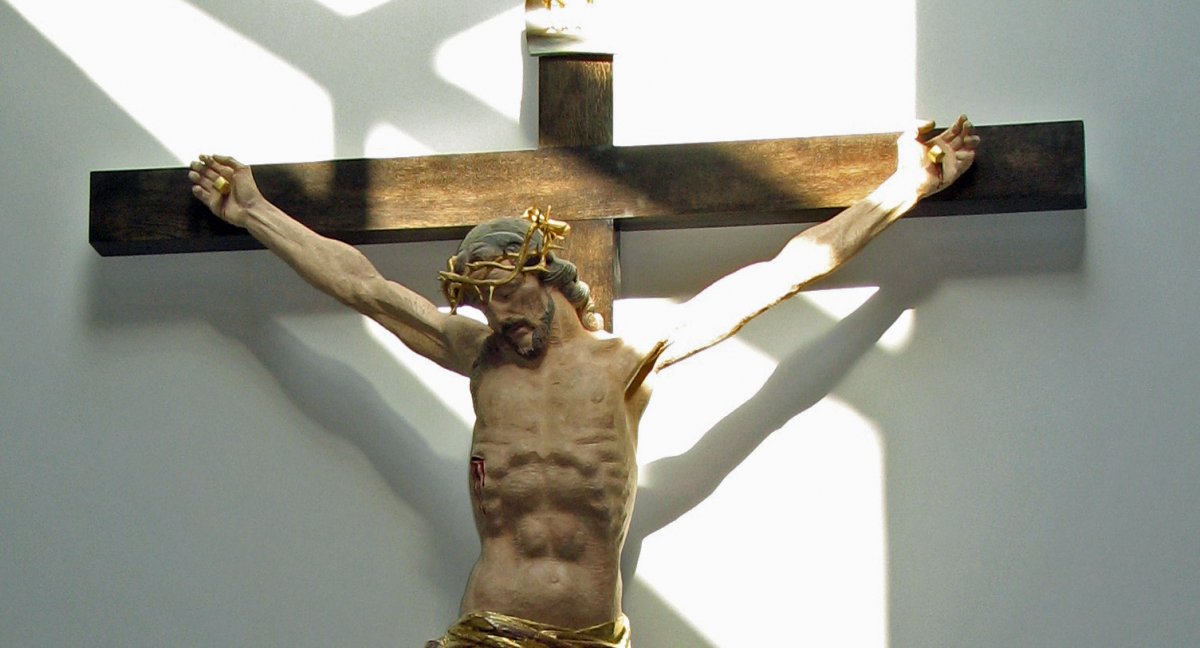 Аналена Бербок приказала демонтировать статую Христа, которая простояла 370 лет