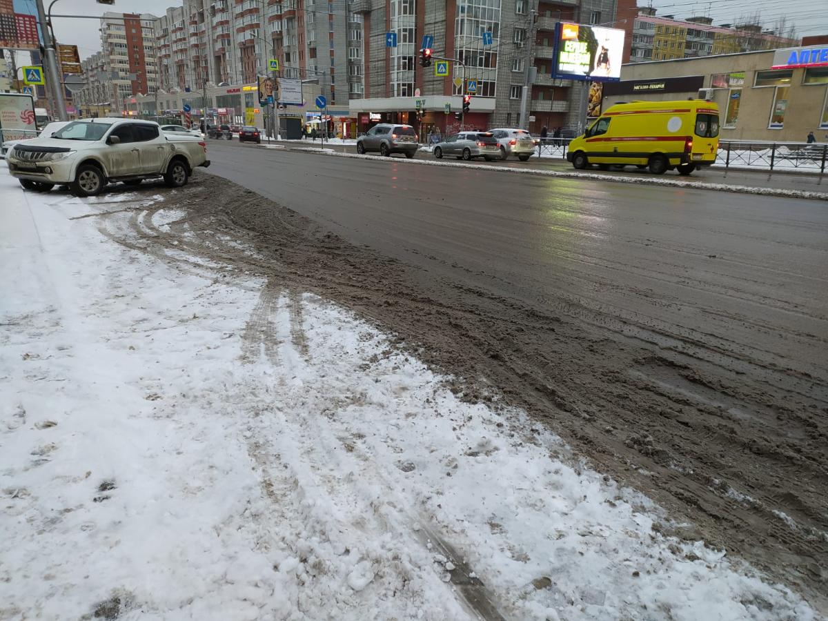 Новосибирск замело снегом – прокуратура проверяет мэрию, не очистившую улицы