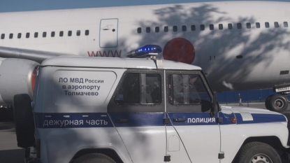 Закурил в салоне: пассажира рейса «Москва-Новосибирск» после приземления встретила полиция