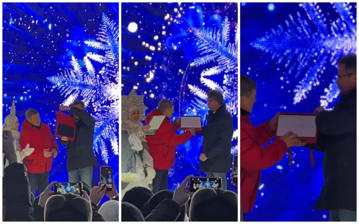 Вместо умной снежинки Анатолий Локоть передал мэру Суздаля пустой экран