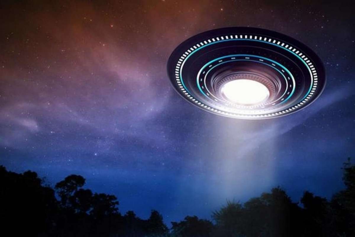 Разведка США доложила Конгрессу: НЛО стали летать все чаще