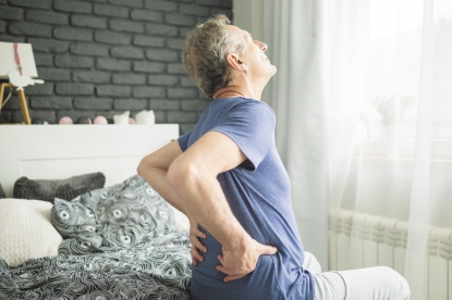Как эффективно справиться с хронической болью в спине в домашних условиях