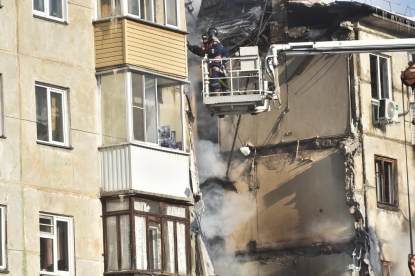 Двоих омичей задержали по делу о взрыве газа в жилом доме Новосибирска