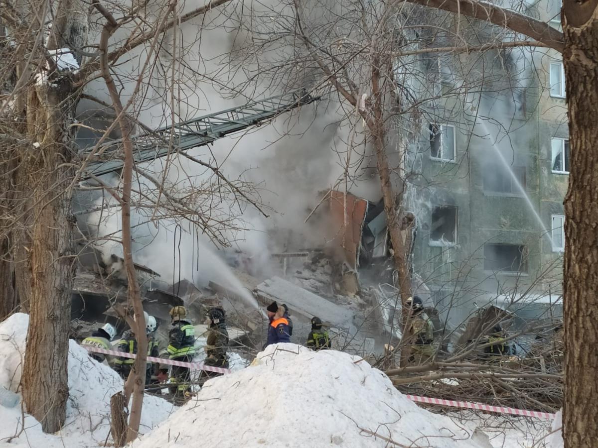 Число погибших после взрыва в доме на Линейной возросло до 14 человек