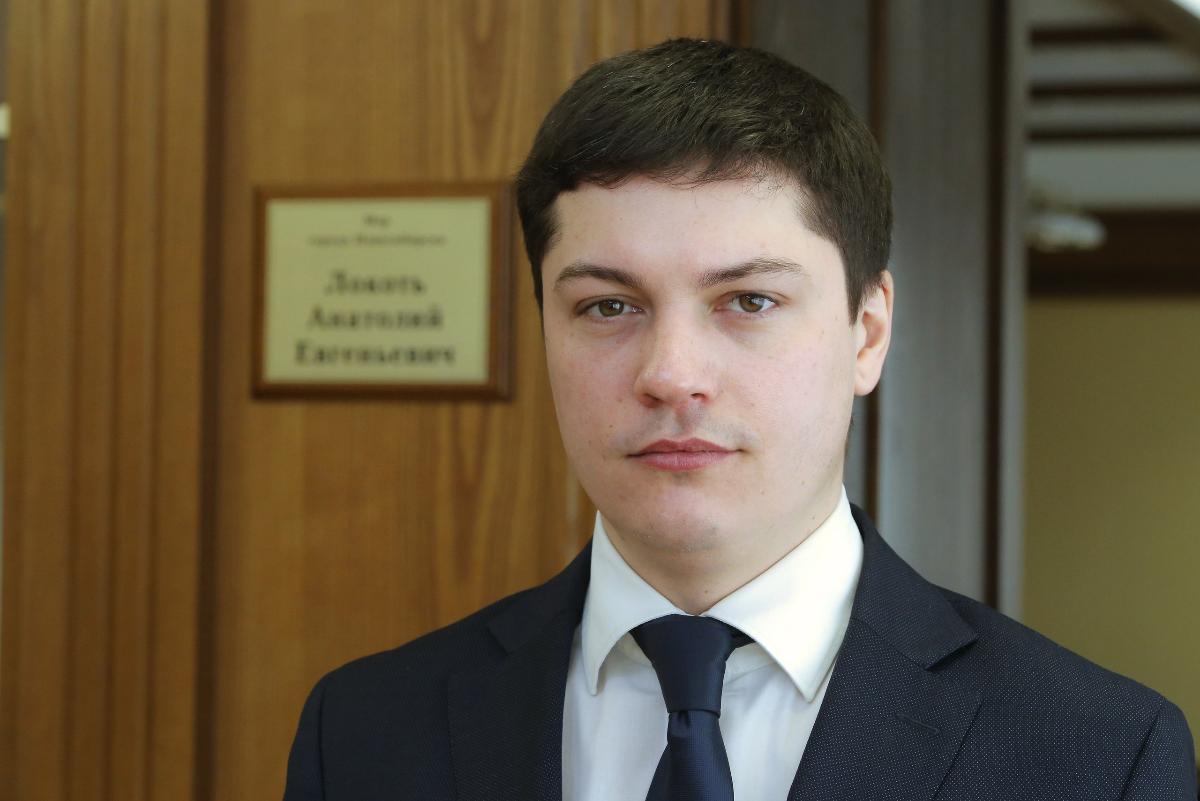 Первое заседание по делу о клевете вице-мэра Скатова состоялось в Новосибирске