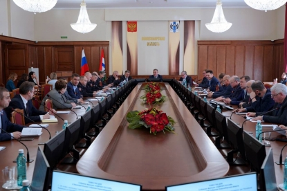 Отмену прямых выборов мэров Новосибирска и Кольцово поддержали три фракции Заксобрания