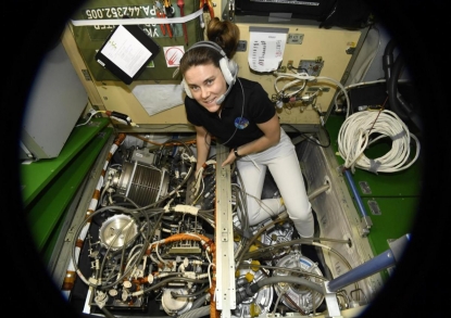 Отстыковку Crew Dragon с Анной Кикиной от МКС перенесли на 11 марта