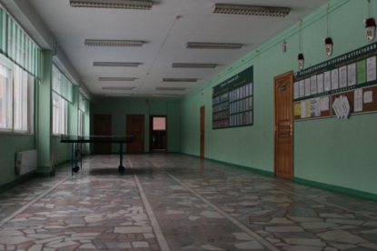 Усилить меры безопасности в школах предлагают депутаты Заксобрания