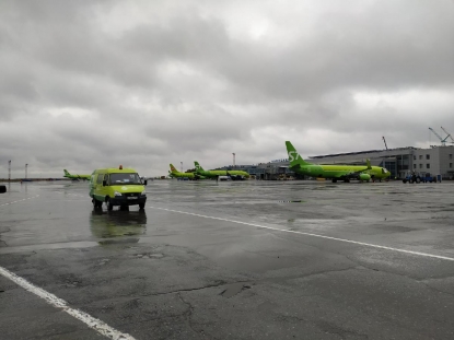 Два рейса из Новосибирска в Сочи задержали из-за тумана