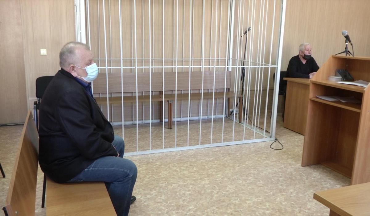 Экс-директор МКУ «Калининское» за махинации с вывозом снега осужден на 7 лет строгого режима