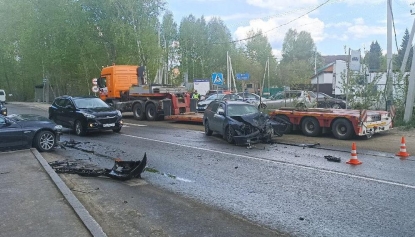 Пассажир авто погиб в лобовом столкновении «Тойоты» и БМВ