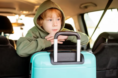 Ребенка тошнит в транспорте. Как справиться с укачиванием?