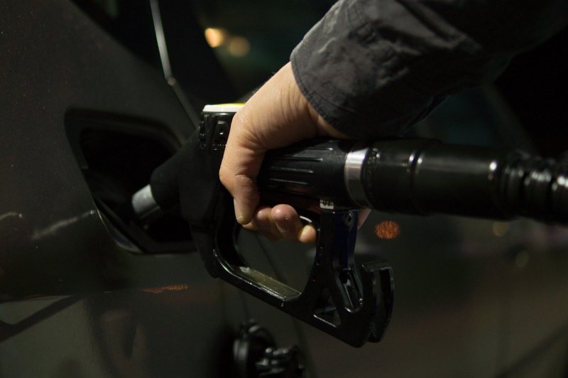 Цены на бензин и дизтопливо в Новосибирской области опять подскочили