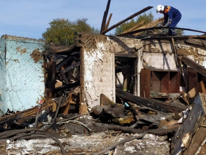 Взрыв разрушил дом в Барабинске