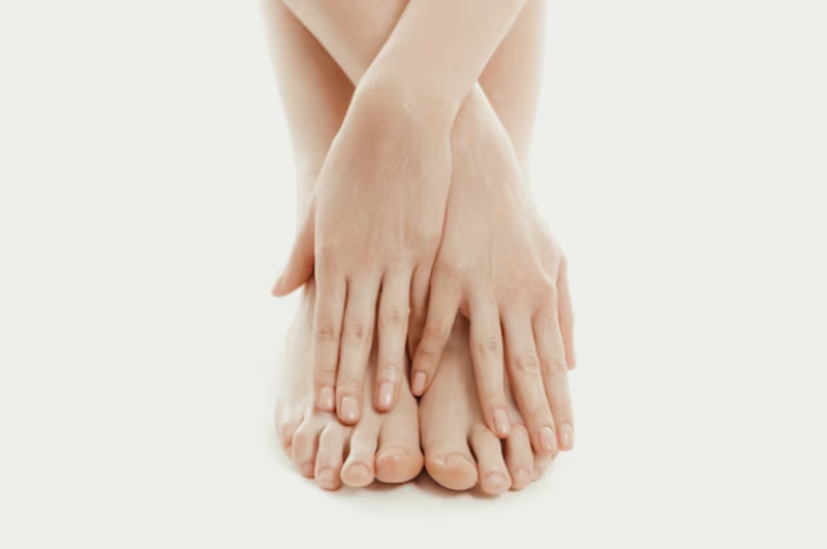 Длинные пальцы ног женщин