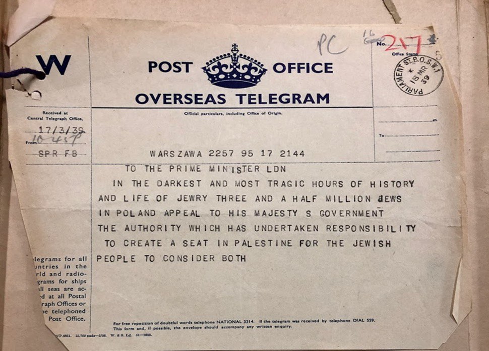 В архивах нашлась телеграмма: Лондон сдал Гитлеру европейских евреев на уничтожение
