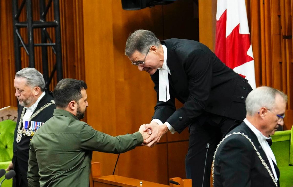 Дружба с Зеленским опасна для карьеры: спикер парламента Канады уходит в отставку