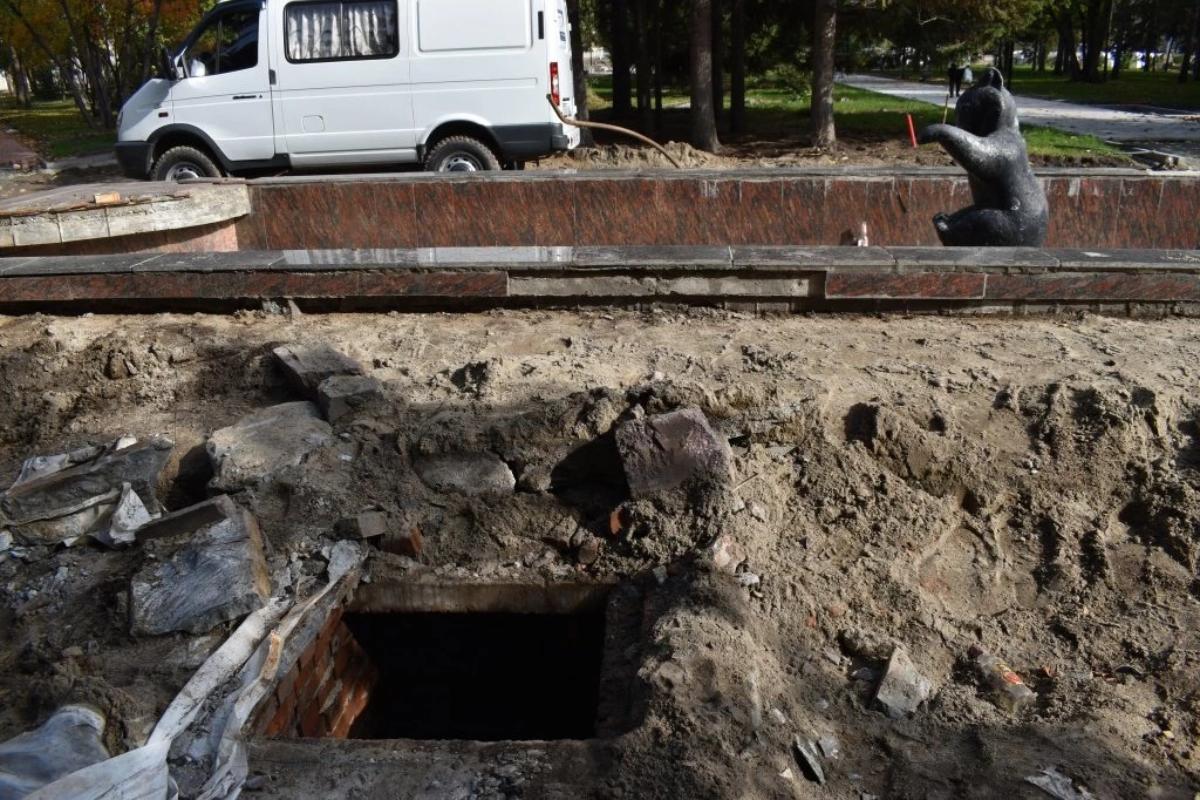 Какие подрядчики срывают сроки ремонтов в парках Новосибирска