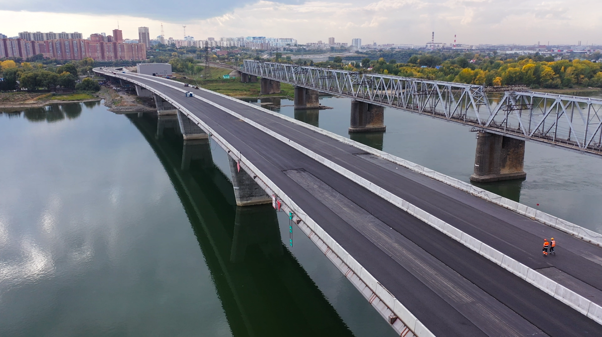 Группа «ВИС» обвинила областное правительство в срыве сроков сдачи четвертого моста
