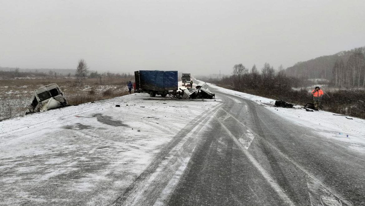 Бастрыкин поручил возбудить дело после смертельного ДТП с участием пассажирской маршрутки под Новосибирском